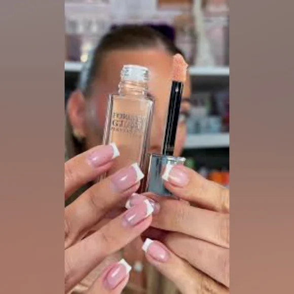 💫Face Need💫BNIB DIOR Forever 013 GOLD Glow Maximizer Liquid Highlighter!$47R! - Picture 9 of 15